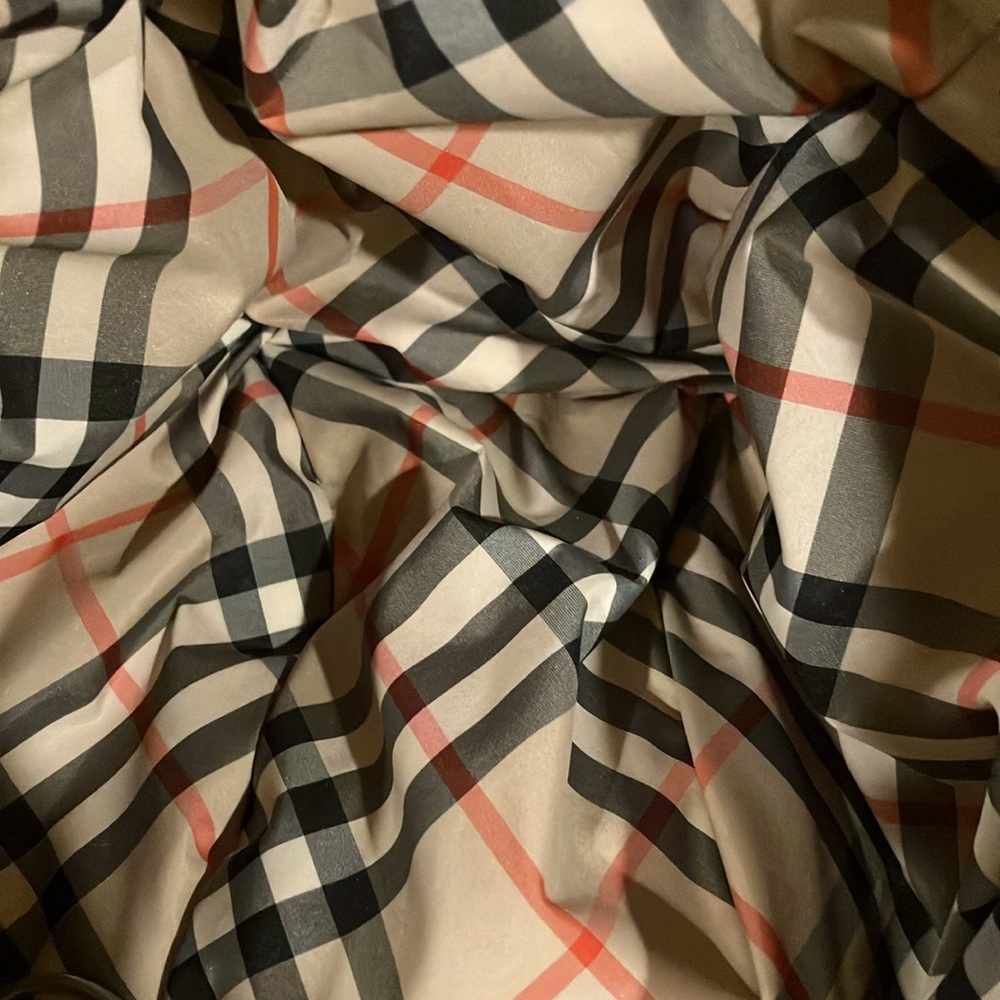 NWT -  Burberry Reversible Check Vest - Picture 12 of 12